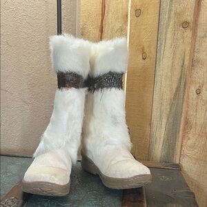 BearPaw White and Brown Fur Winter Boots